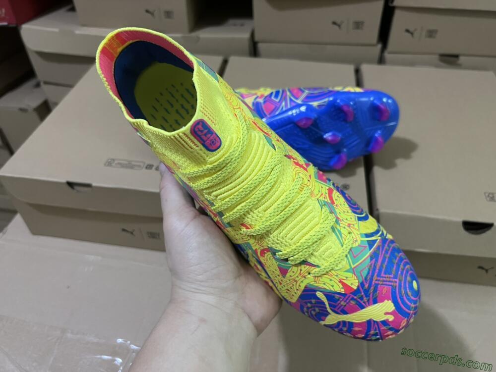 Puma Future Ultimate FG Low-Tops Football Boots - Green/Blue/Pink
