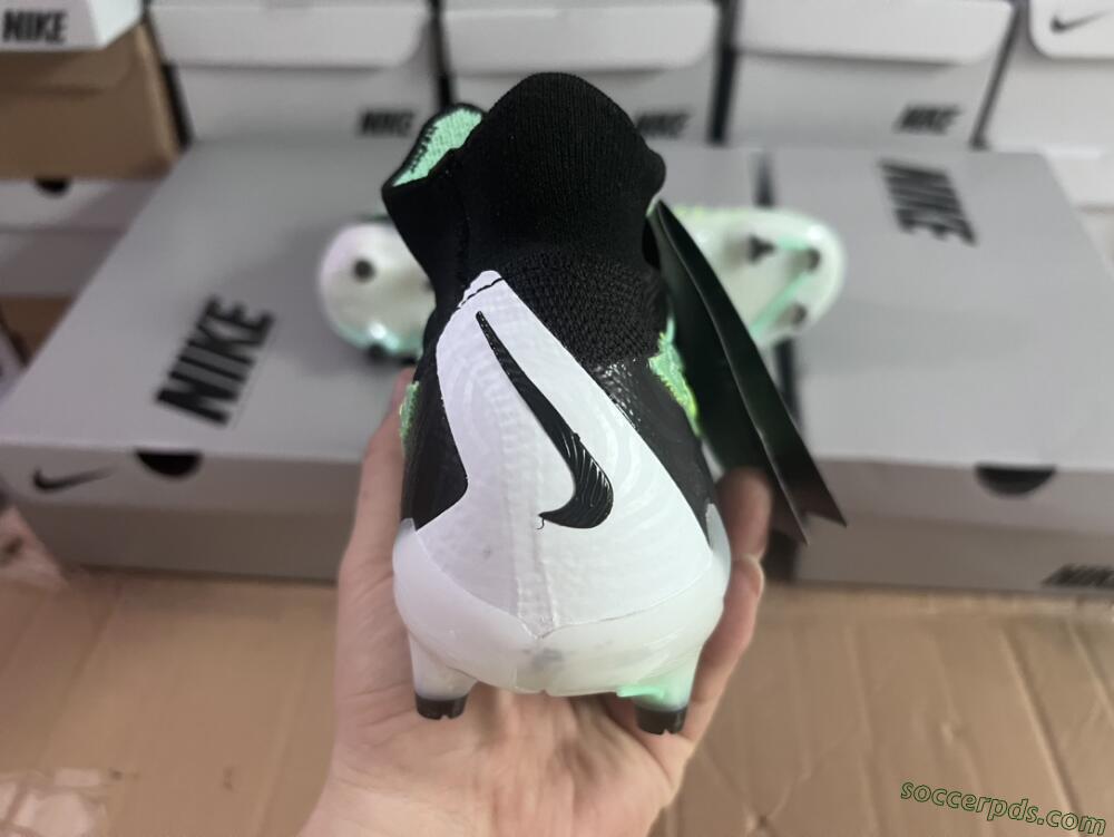 Nike Phantom GX Elite DF FG High-Tops Football Boots - Green/Black/White