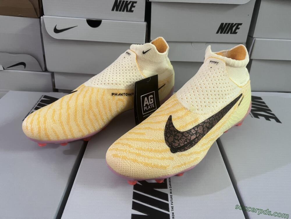 Nike Phantom GX Elite DF Link Blaze Pack FG High-Tops Football Boots - Citron Tint/Burgundy Crush