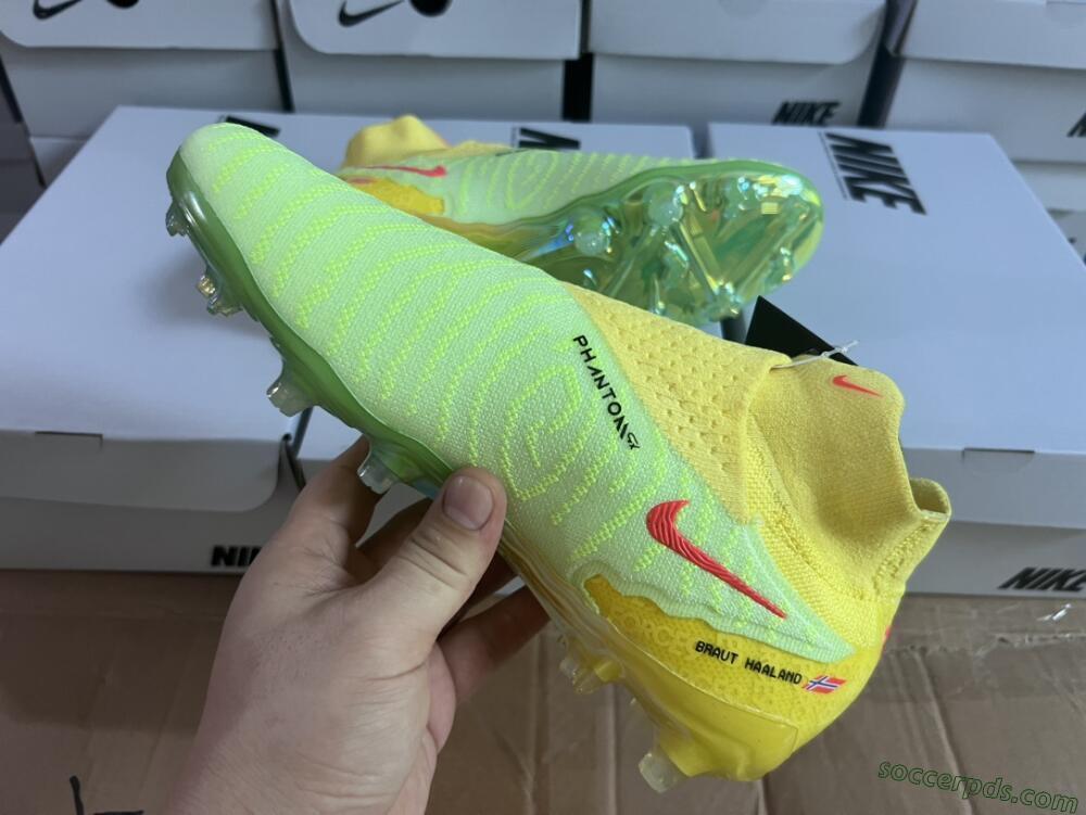 Nike Phantom GX Elite DF FG High-Tops Football Boots - Yellow/Green/Black/Red
