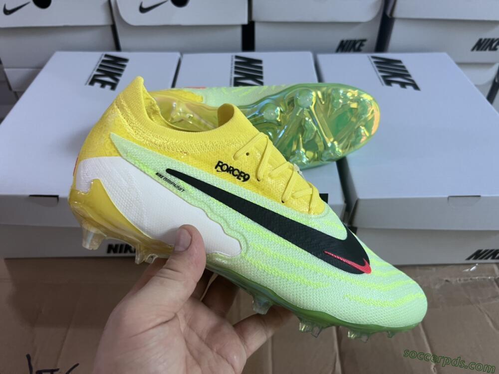 Nike Phantom GX Elite FG Low-Tops Football Boots - Yellow/Green/Black/Red