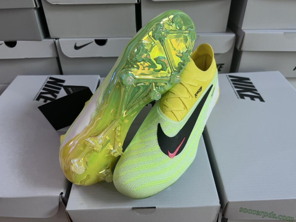 Nike Phantom GX Elite FG Low-Tops Football Boots - Yellow/Green/Black/Red