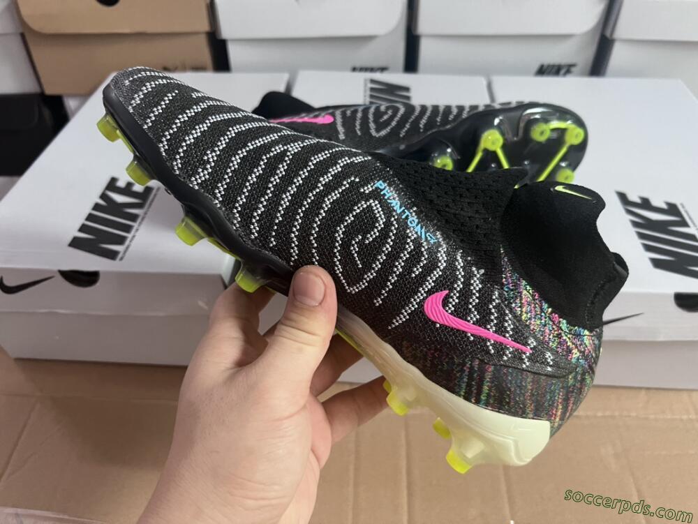 Nike Phantom GX Elite DF AG High-Tops Football Boots - Black/Rainbow