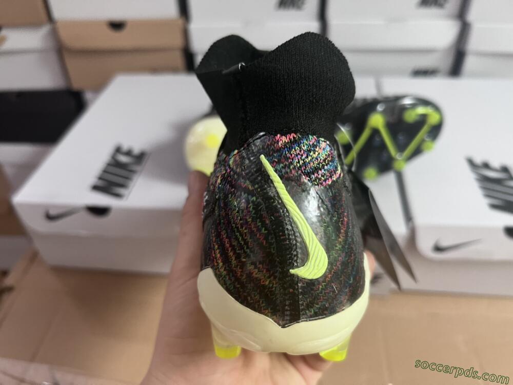 Nike Phantom GX Elite DF AG High-Tops Football Boots - Black/Rainbow