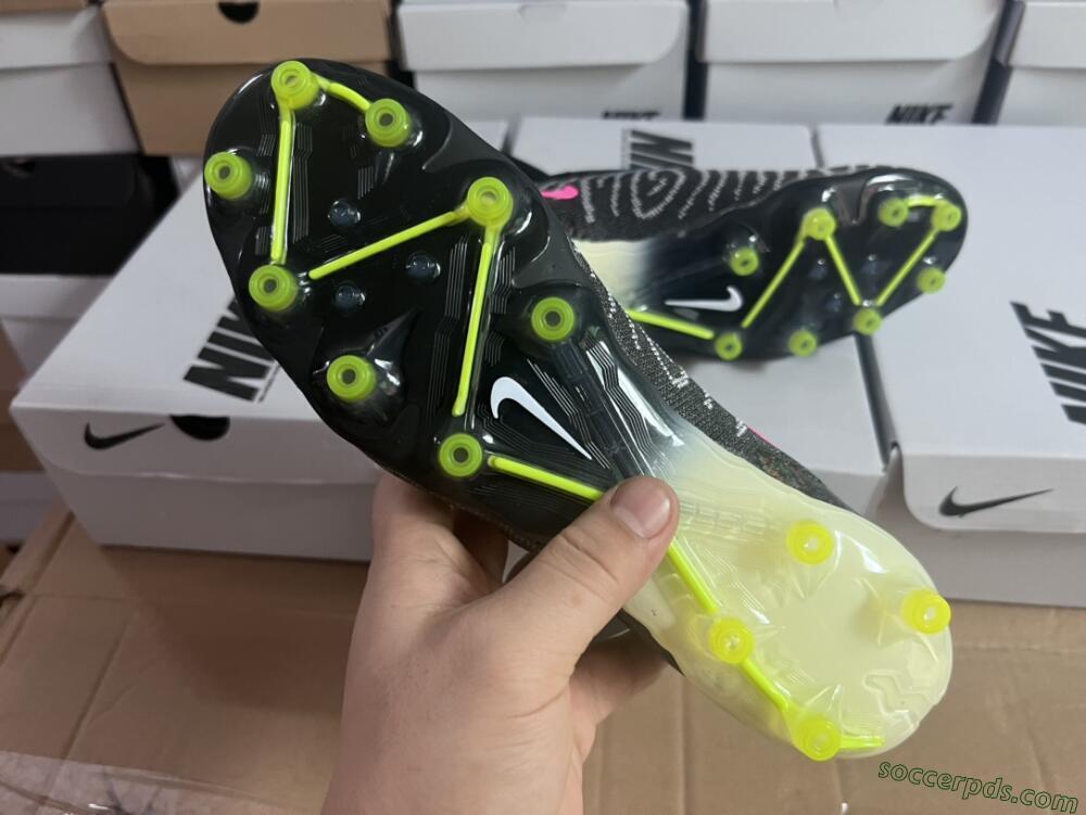 Nike Phantom GX Elite DF AG High-Tops Football Boots - Black/Rainbow