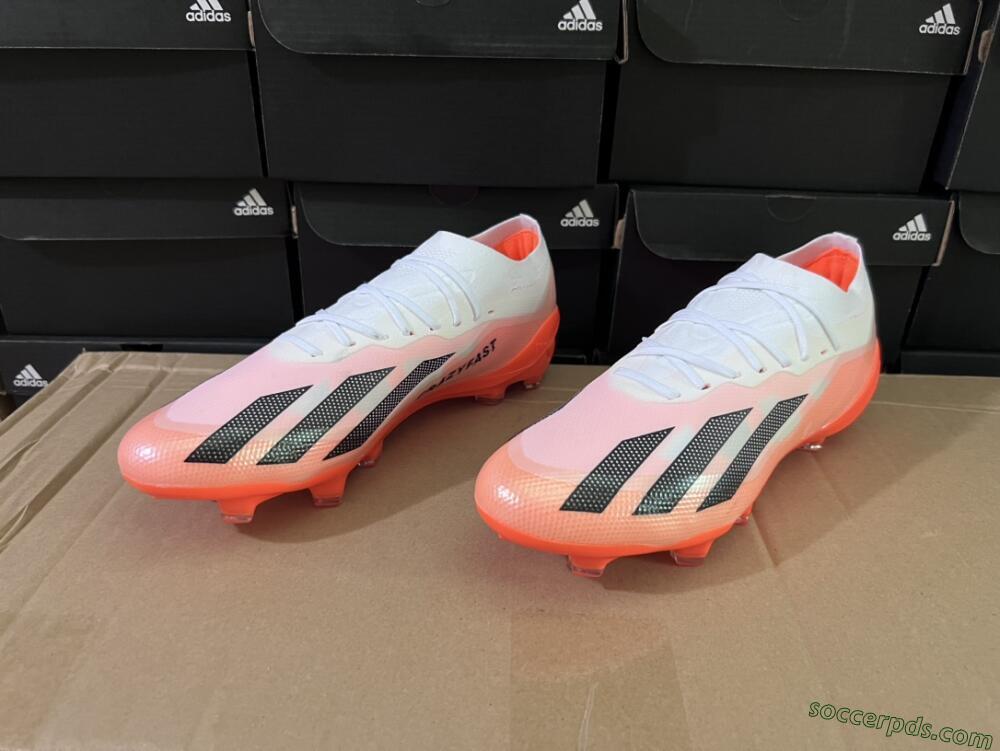 Adidas X Crazyfast.1 FG Low-Tops Football Boots - White/Red/Black