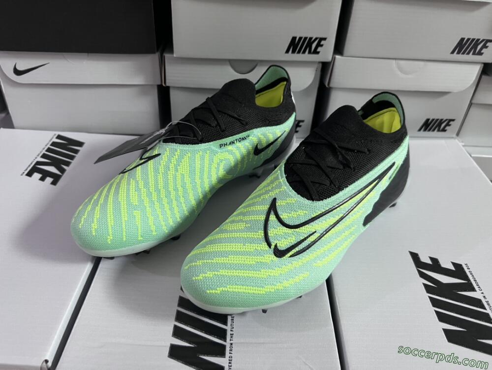 Nike Phantom GX Elite FG Low-Tops Football Boots - Green/Black
