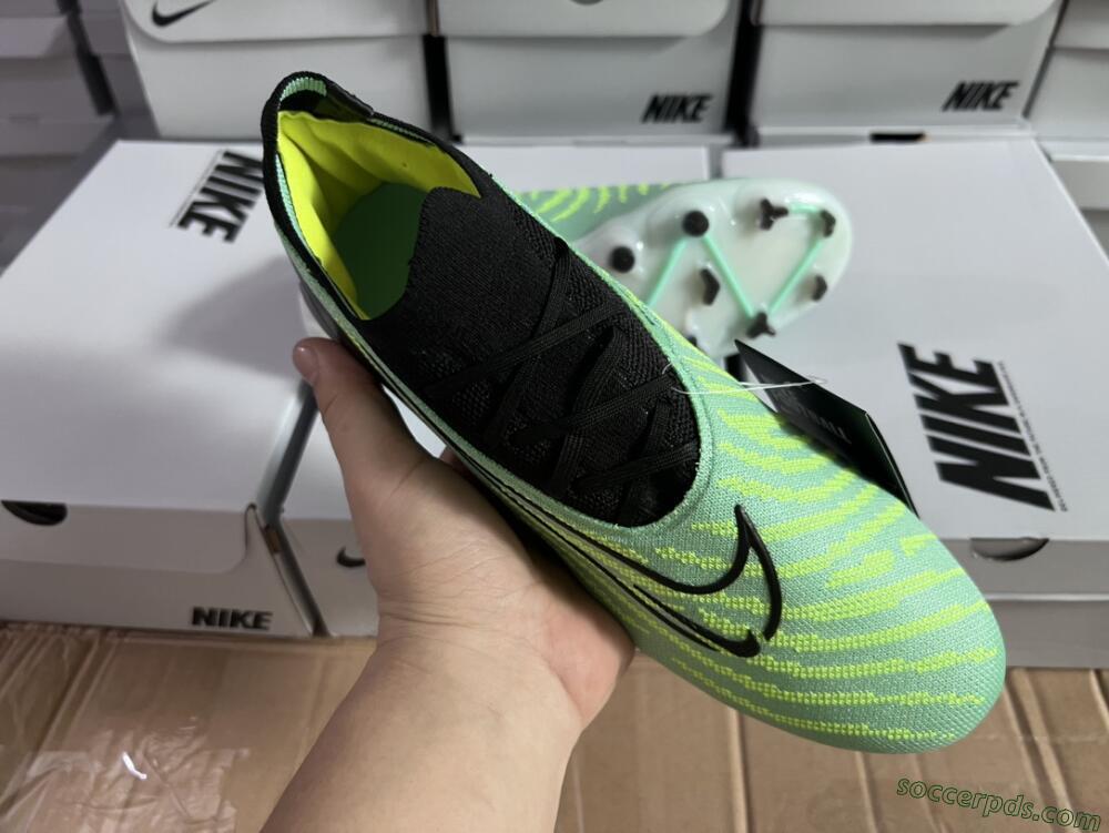 Nike Phantom GX Elite FG Low-Tops Football Boots - Green/Black