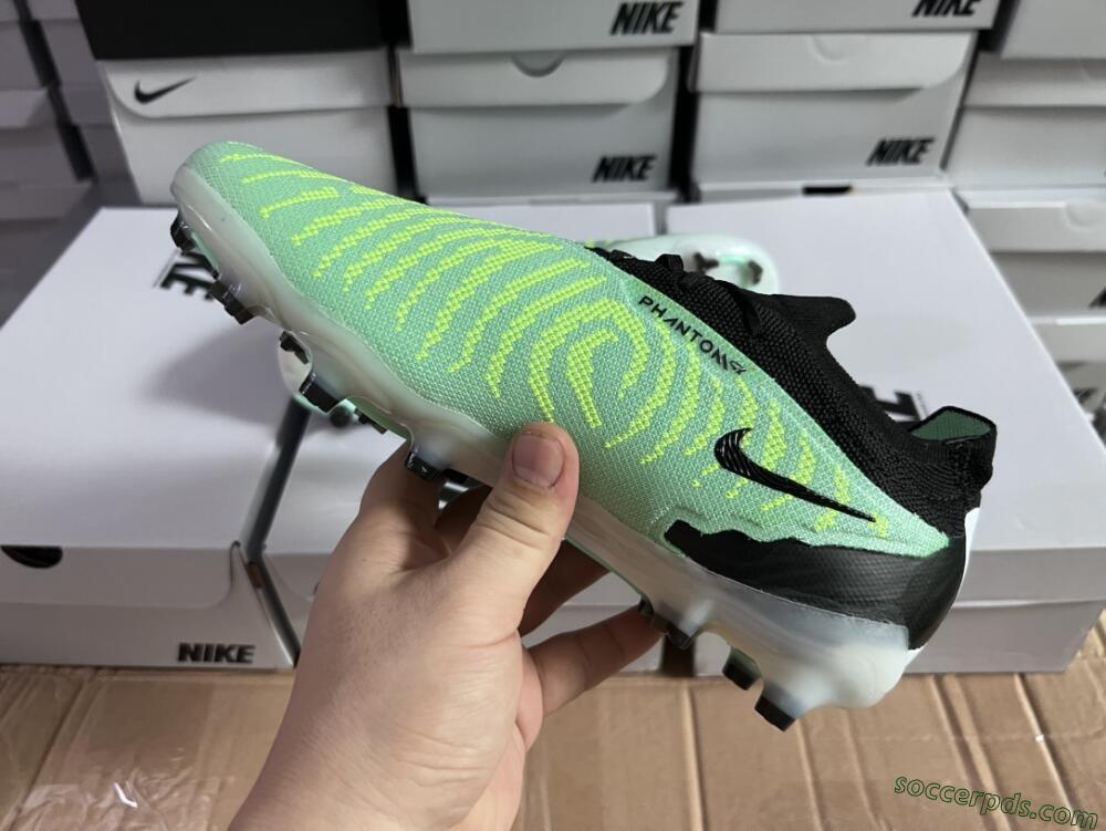Nike Phantom GX Elite FG Low-Tops Football Boots - Green/Black
