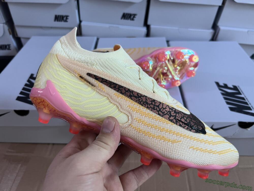 Nike Phantom GX Elite FG Low-Tops Football Boots - Orange/Black