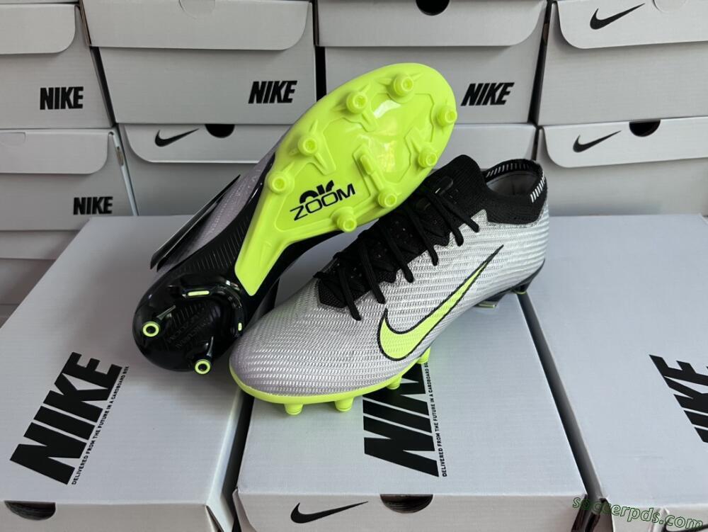 Nike Air Zoom Vapor 15 Elite SE AG Low-Tops Football Boots - Silver/Green/Black