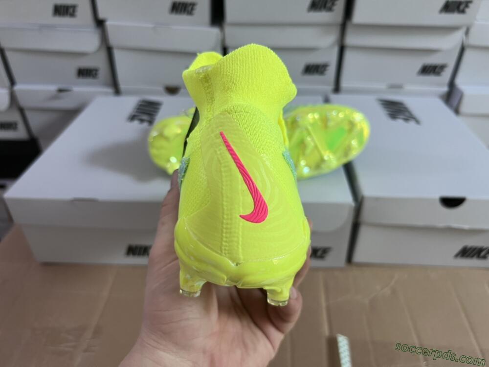 Nike Phantom GX Elite DF FG High-Tops Football Boots - Blue/Green/Pink