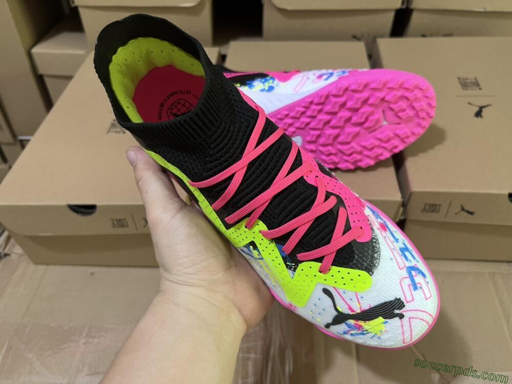 Puma Future X Powercat Tokyo Match TF Low-Tops Football Shoes - White/Black/Pink/Yellow