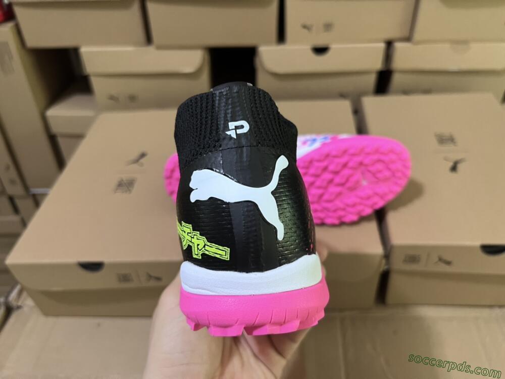 Puma Future X Powercat Tokyo Match TF Low-Tops Football Shoes - White/Black/Pink/Yellow