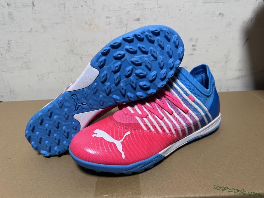 Puma Future Z 1.3 Instinct TF Low-Tops Football Shoes - Pink/Blue/White