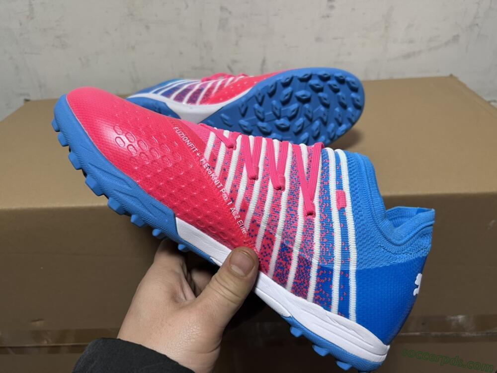 Puma Future Z 1.3 Instinct TF Low-Tops Football Shoes - Pink/Blue/White