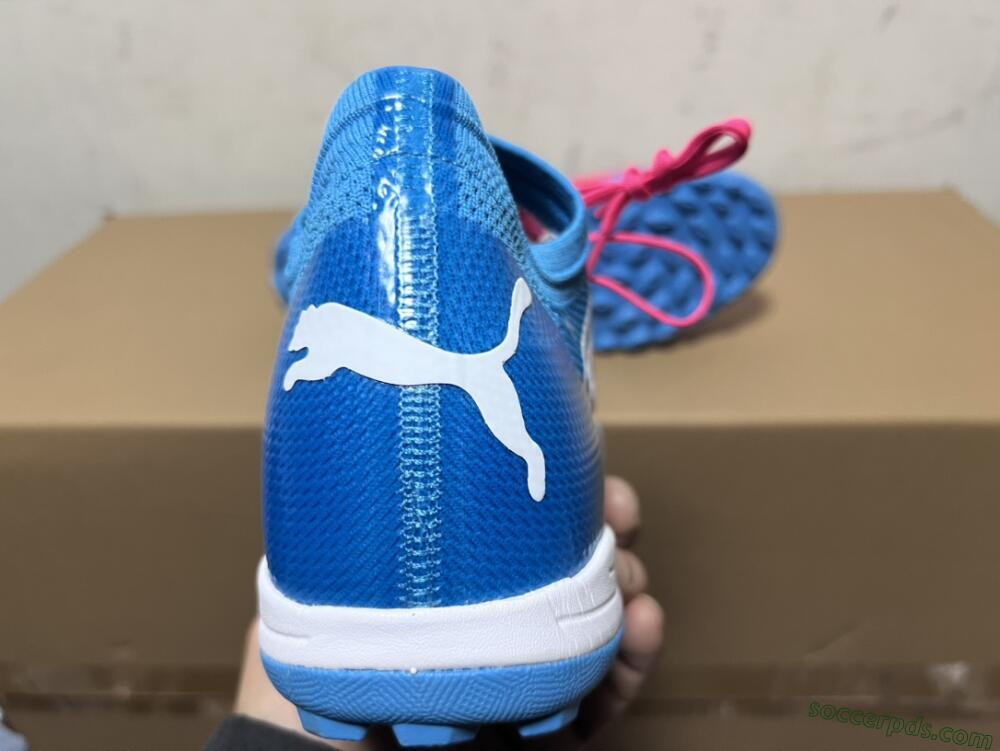 Puma Future Z 1.3 Instinct TF Low-Tops Football Shoes - Pink/Blue/White
