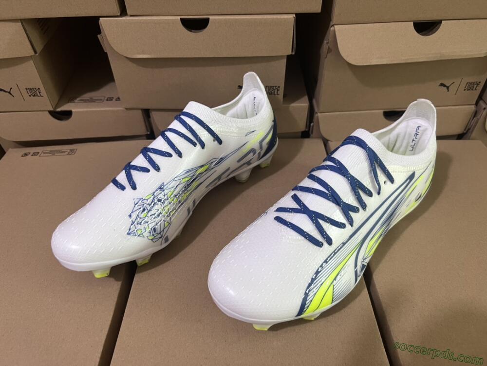 Puma Ultra Ultimate FG Low-Tops Football Boots - White/Blue/Green