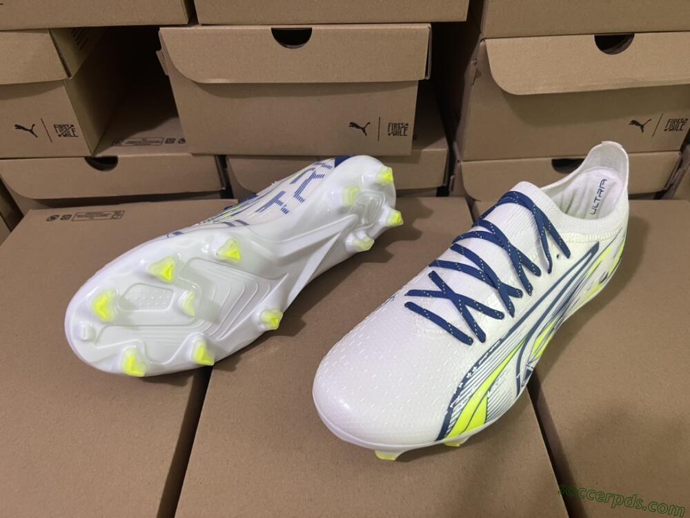 Puma Ultra Ultimate FG Low-Tops Football Boots - White/Blue/Green