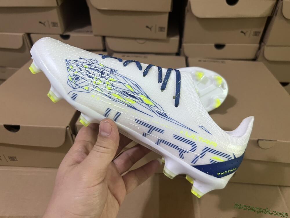 Puma Ultra Ultimate FG Low-Tops Football Boots - White/Blue/Green