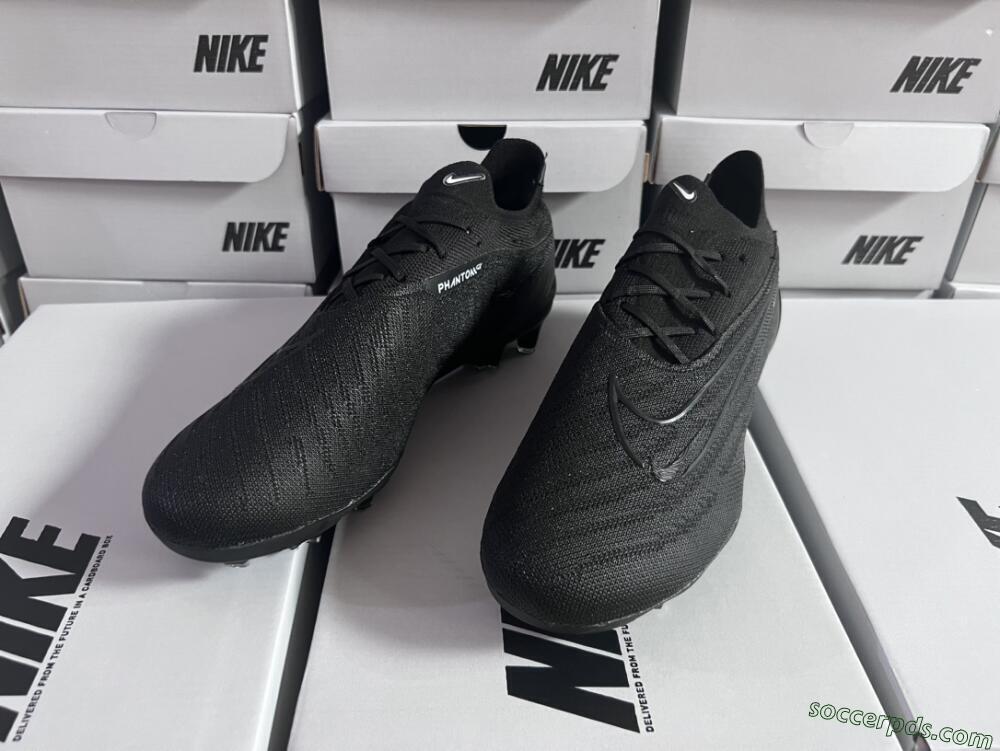 Nike Phantom GX Elite FG Low-Tops Football Boots - Black/White/Black
