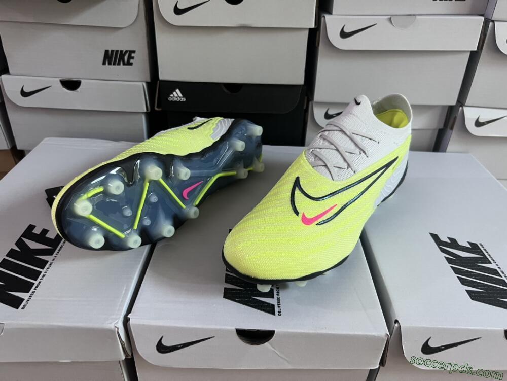 Nike Phantom GX Elite AG Low-Tops Football Boots - Grey/Yellow/Black
