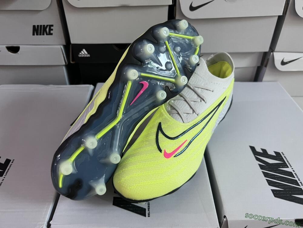 Nike Phantom GX Elite AG Low-Tops Football Boots - Grey/Yellow/Black