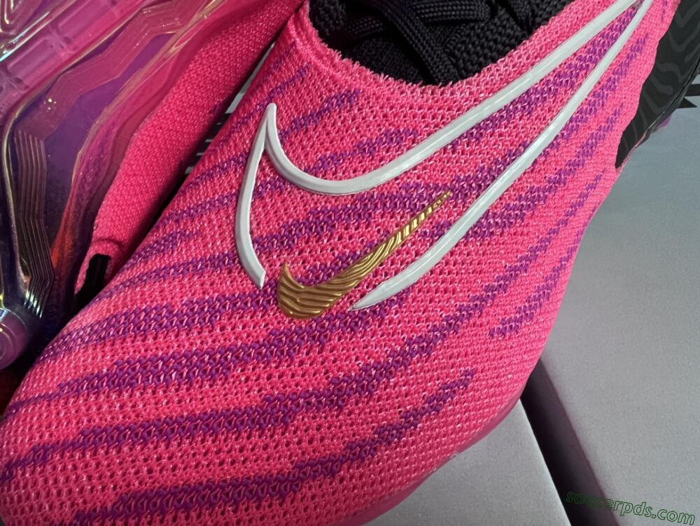 Nike Phantom GX Elite AG Low-Tops Football Boots - Pink/White/Black
