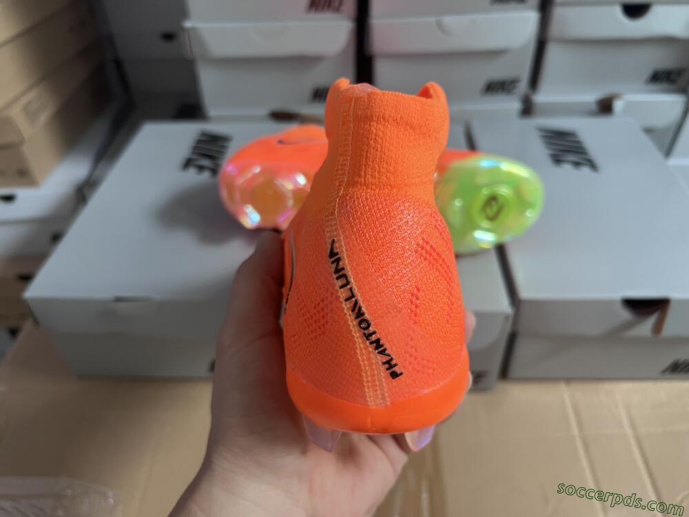Nike Phantom Luna Elite FG High-Tops Football Boots - Orange/Black/Green