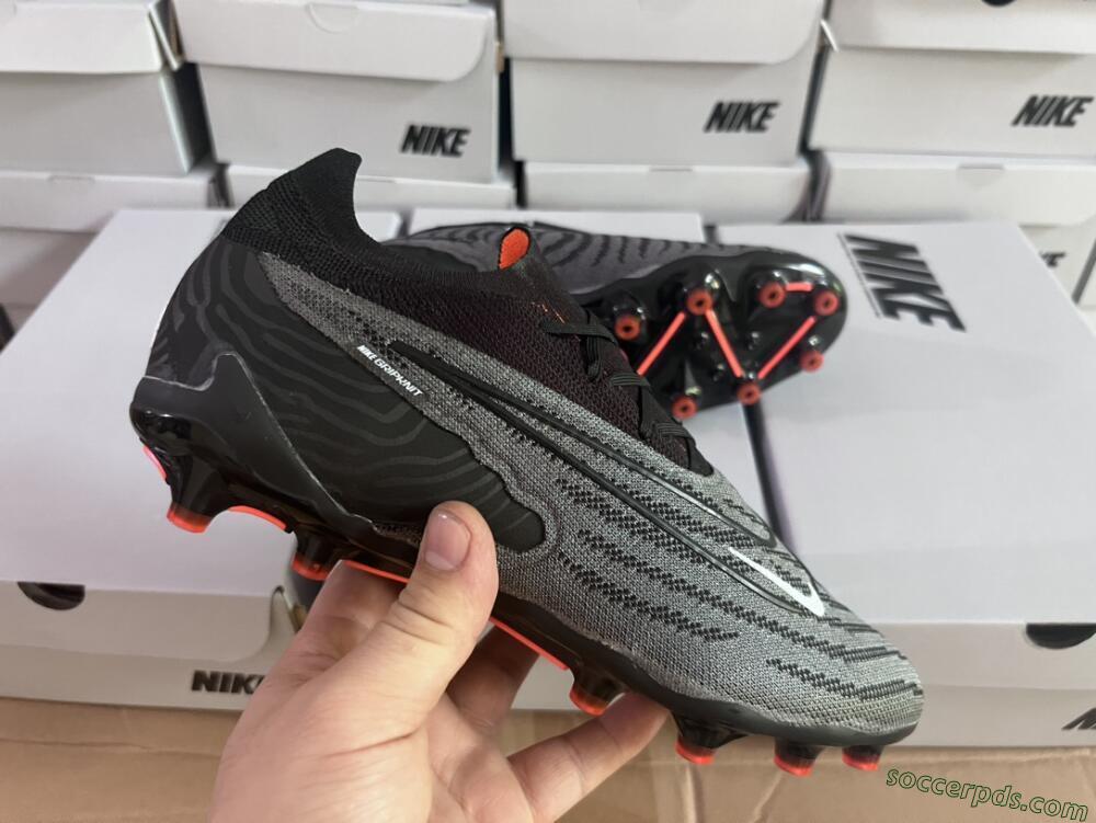 Nike Phantom GX Elite AG Low-Tops Football Boots - Black/Grey