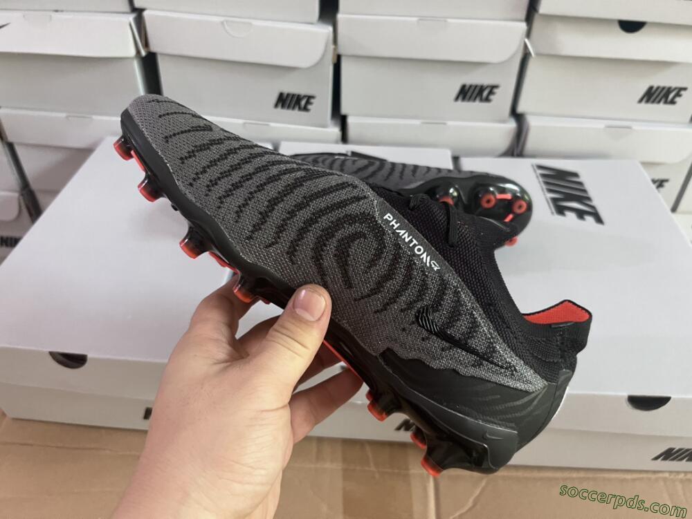Nike Phantom GX Elite AG Low-Tops Football Boots - Black/Grey