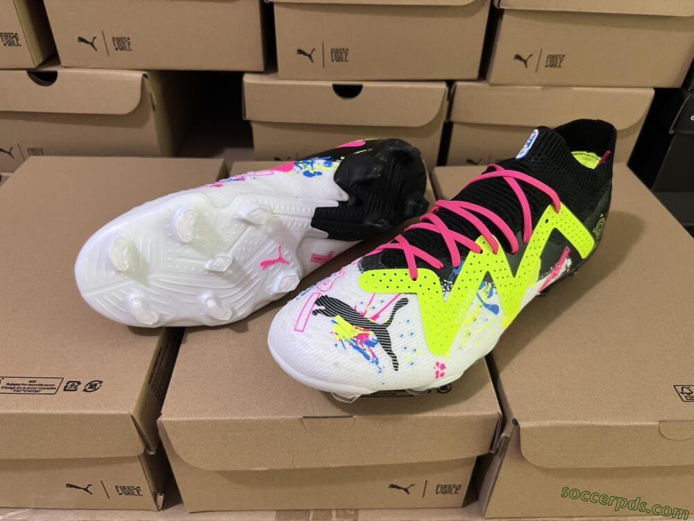 Puma Future X Powercat Tokyo Match FG Low-Tops Football Boots - White/Black/Green/Pink