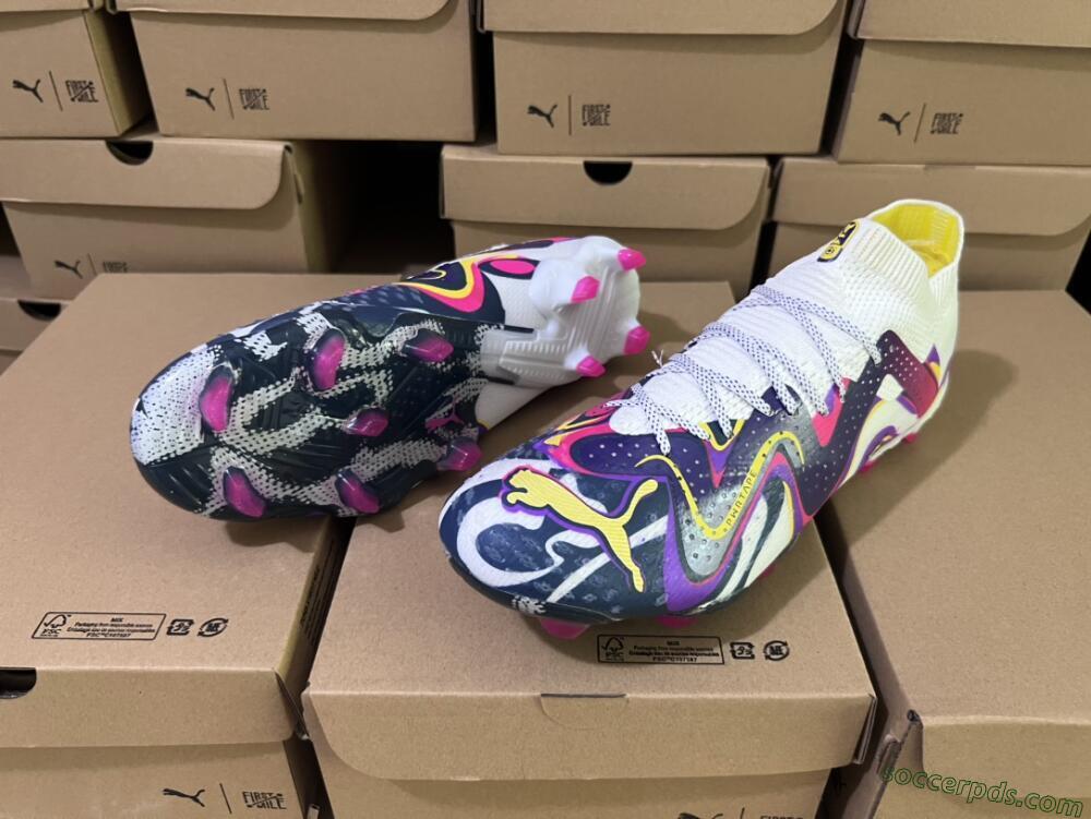 Puma Future Ultimate FG Low-Tops Football Boots - White/Rainbow