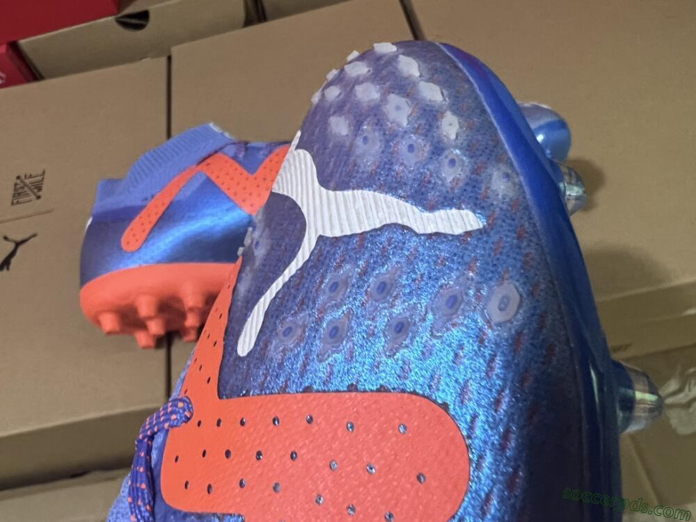 Puma Future Ultimate MG Low-Tops Football Boots - Blue/Orange/White