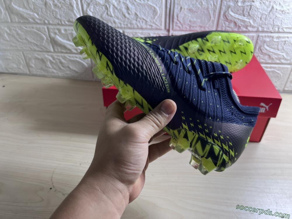 Puma Future Z 1.3 Instinct FG Low-Tops Football Boots - Black/Green