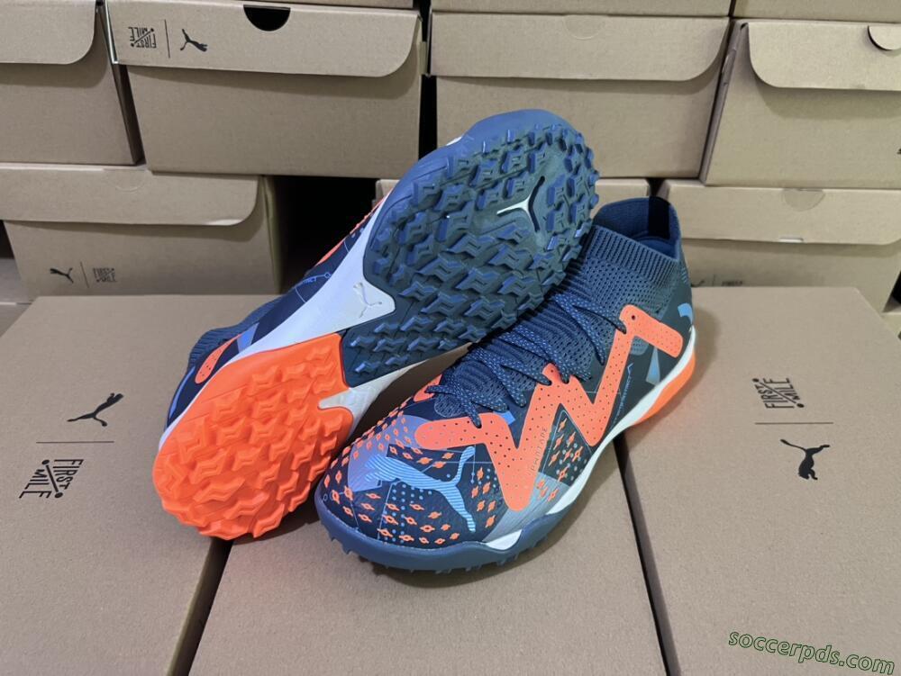 Puma Future Ultimate TF Low-Tops Football Shoes - Blue/Orange
