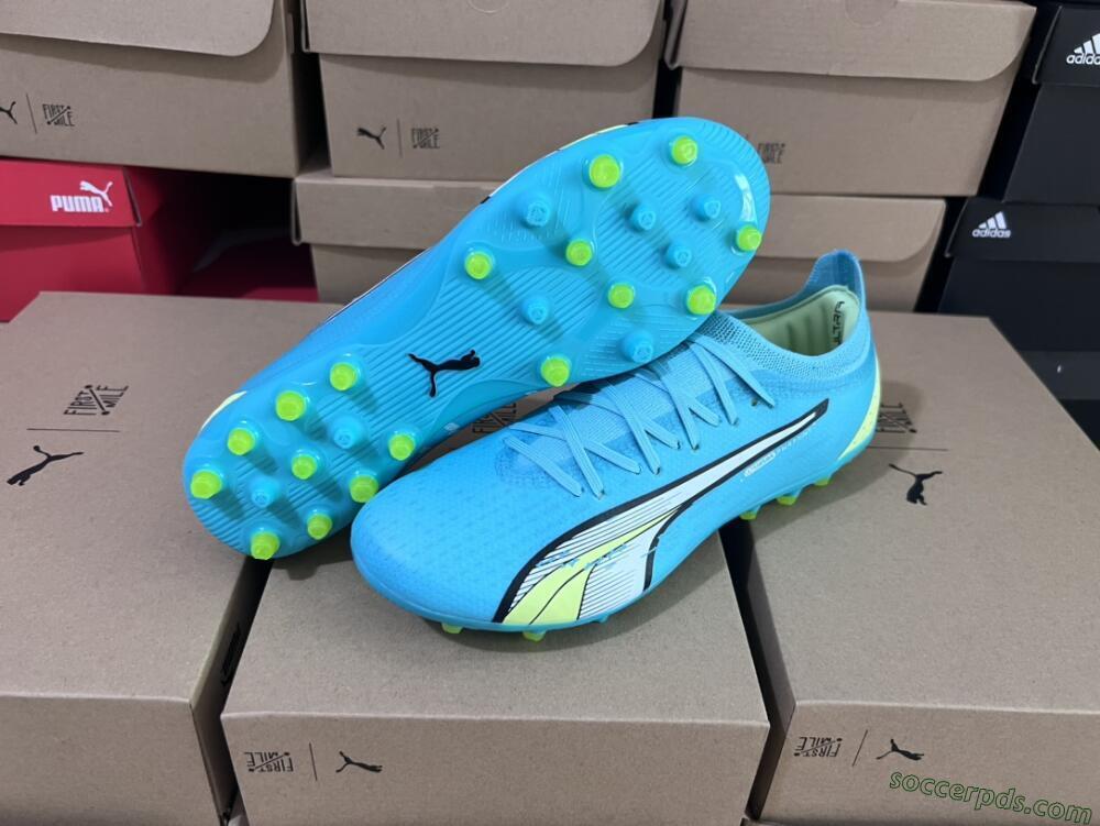 Puma Ultra Ultimate MG Low-Tops Football Boots - Blue/Yellow/Silver