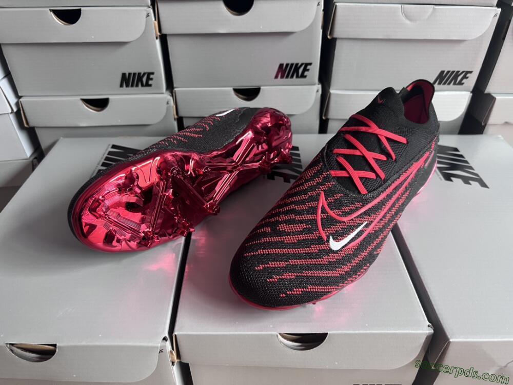 Nike Phantom GX Elite FG Low-Tops Football Boots - Black/Red/White