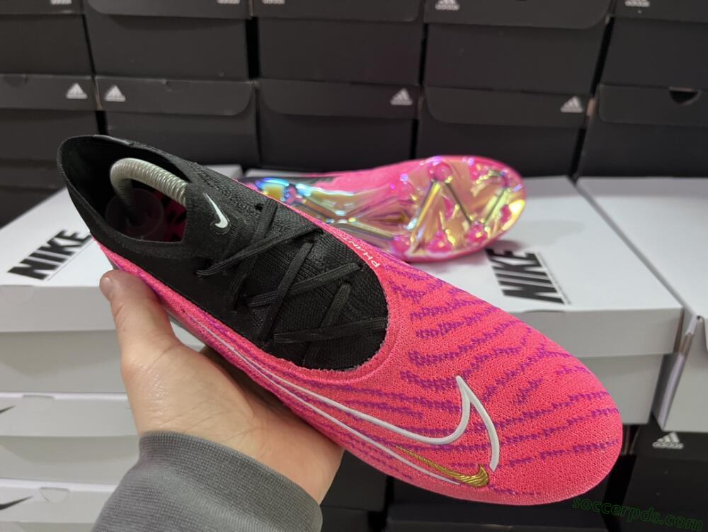 Nike Phantom GX Elite FG Low-Tops Football Boots - Pink/Black