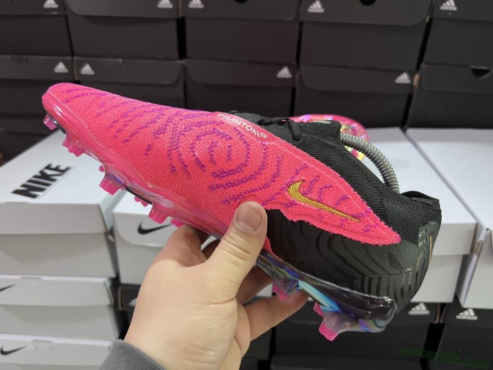 Nike Phantom GX Elite FG Low-Tops Football Boots - Pink/Black