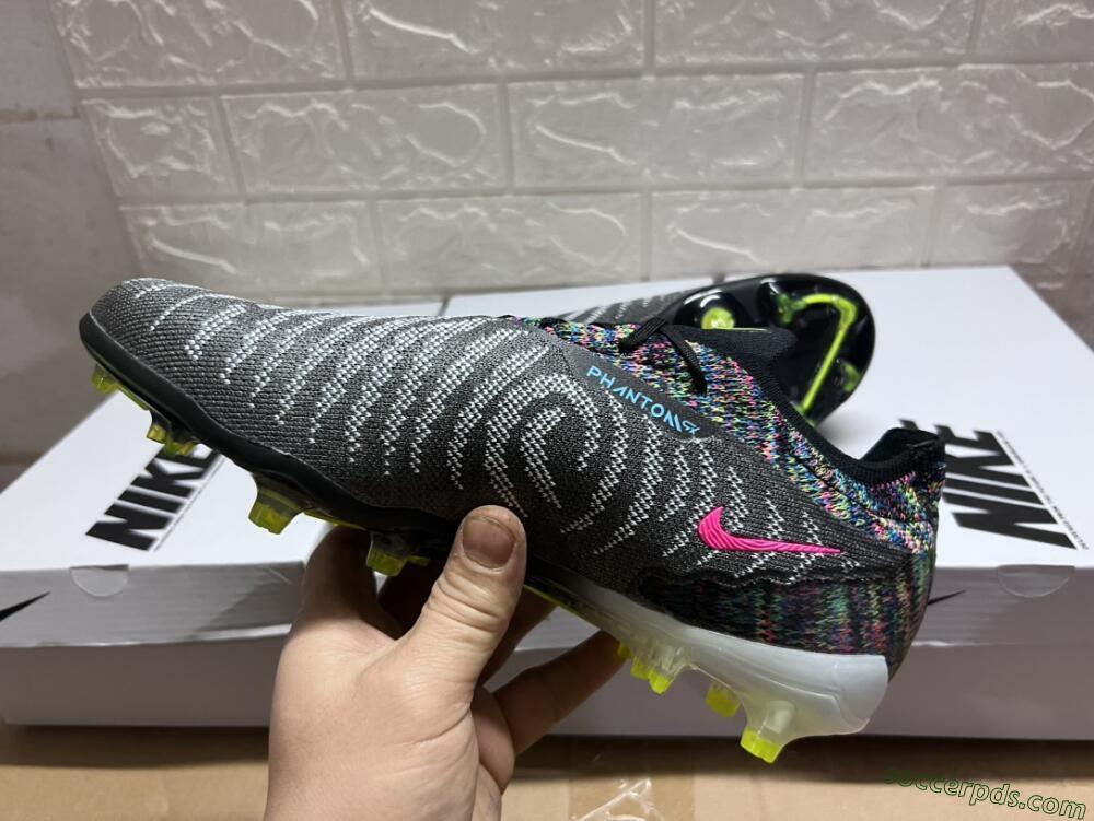 Nike Phantom GX Elite FG Low-Tops Football Boots - Grey/Rainbow