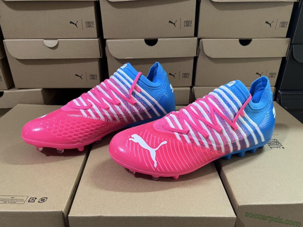 Puma Future Z 1.3 Instinct MG Low-Tops Football Boots - Pink/Blue/White