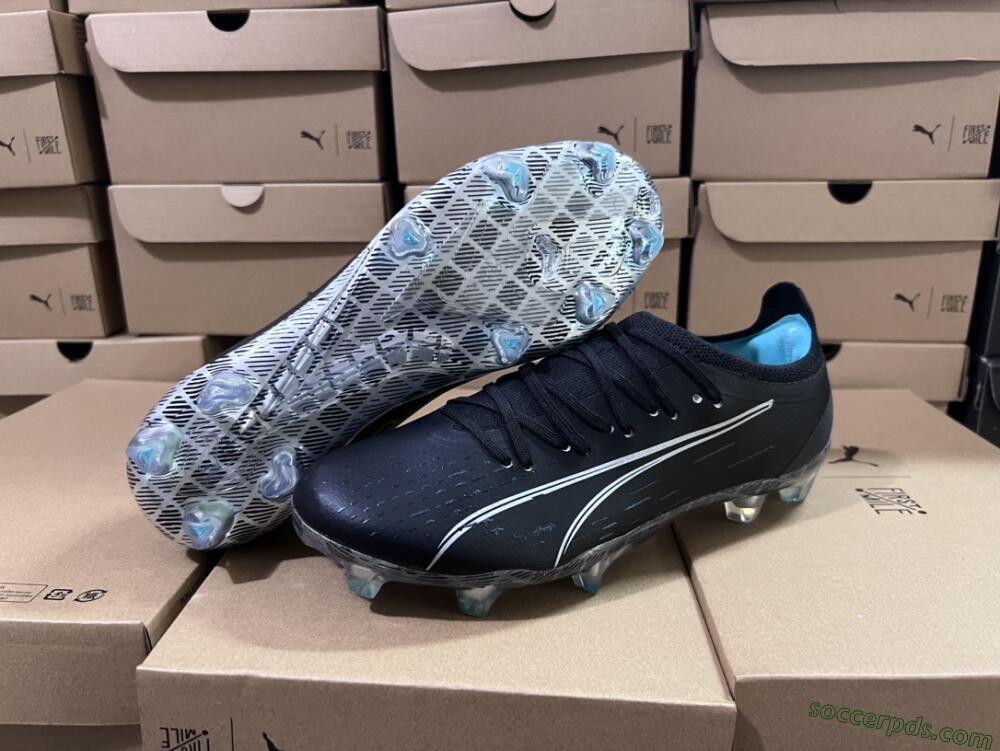 Puma Ultra Ultimate FG Low-Tops Football Boots - Black/White/Blue