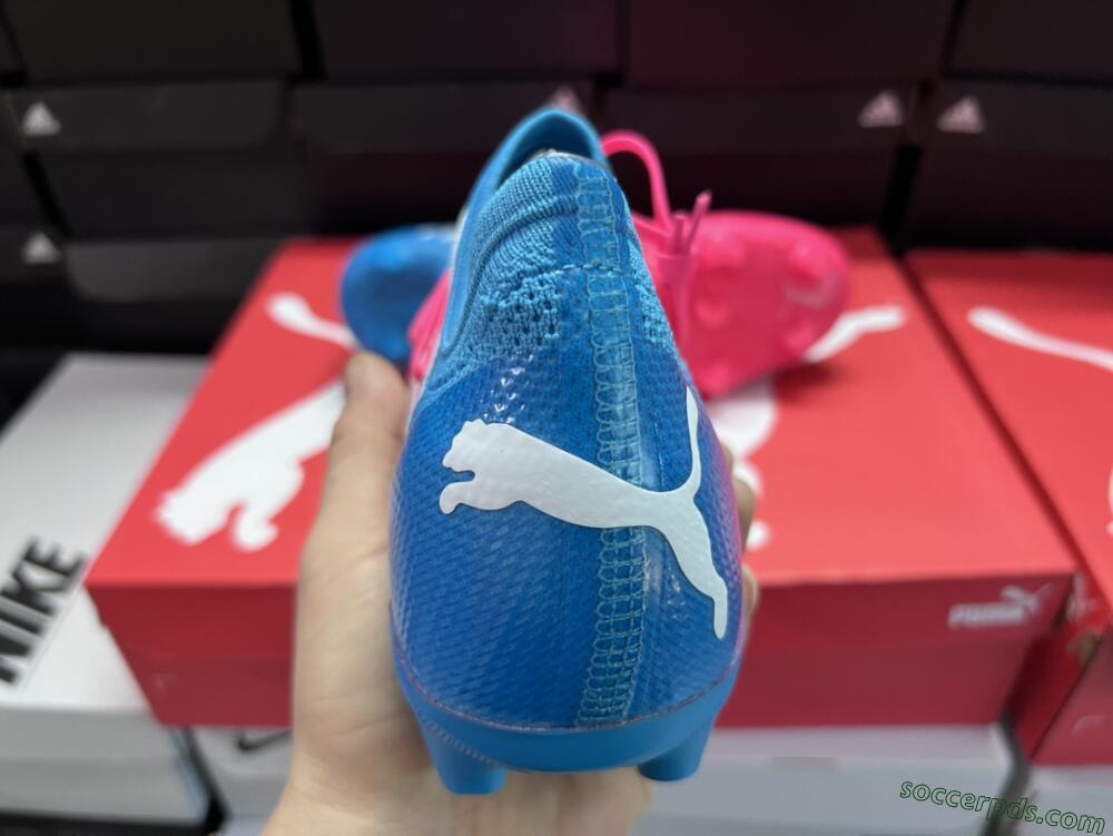 Puma Future Z 1.3 Instinct FG Low-Tops Football Boots - Pink/Blue