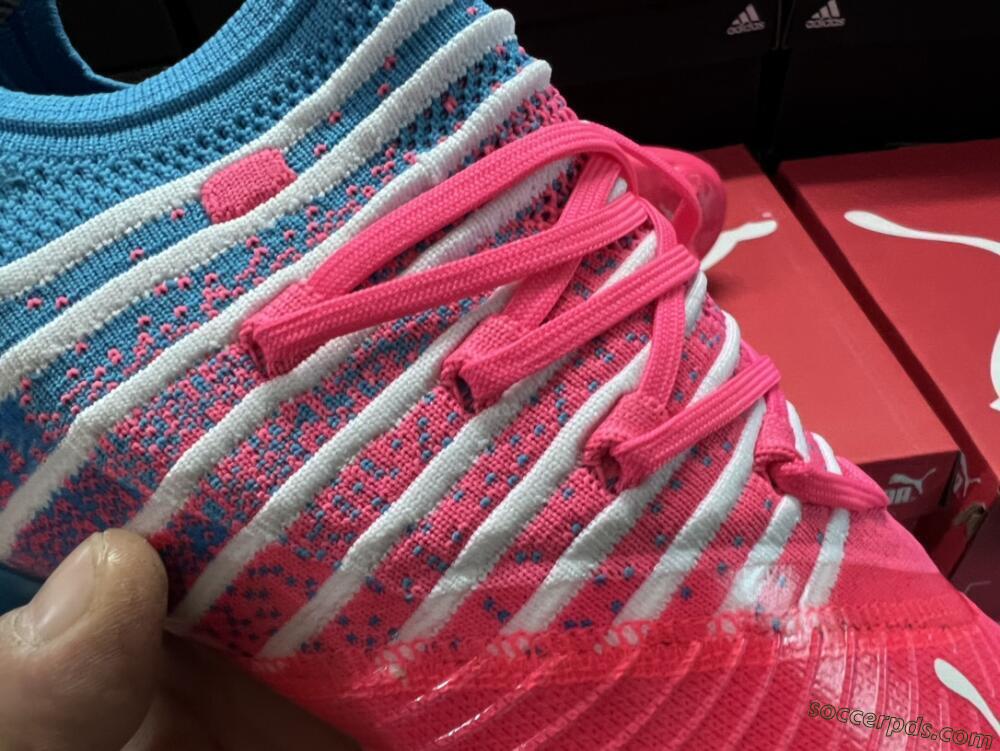 Puma Future Z 1.3 Instinct FG Low-Tops Football Boots - Pink/Blue
