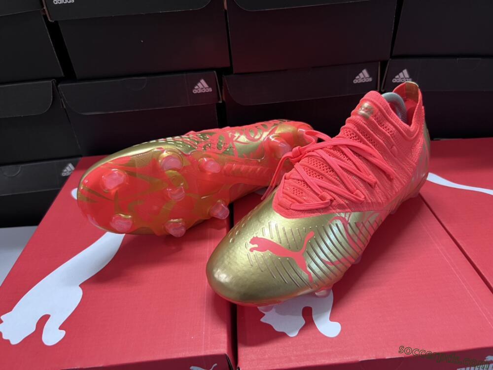 Puma Future Z 1.3 FG Low-Tops Football Boots - Red/Gold