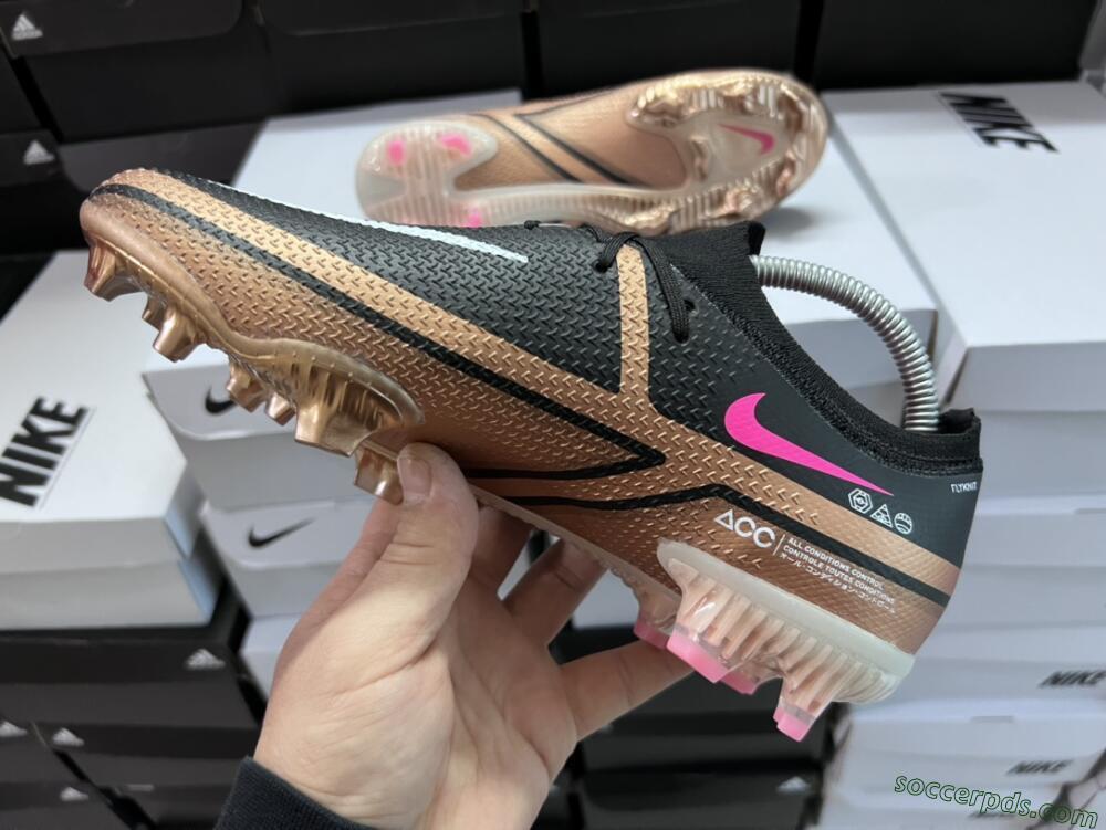 Nike Phantom GT Elite FG Low-Tops Football Boots - Black/Gold/White