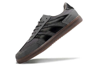 Adidas Predator 24 League Low IC Low-Tops Football Shoes - Grey/Black/Brown