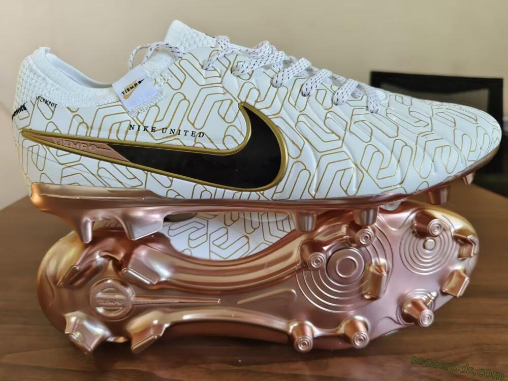Nike Tiempo Legend 10 Elite FG Low-Tops Football Boots - White/Gold/Black