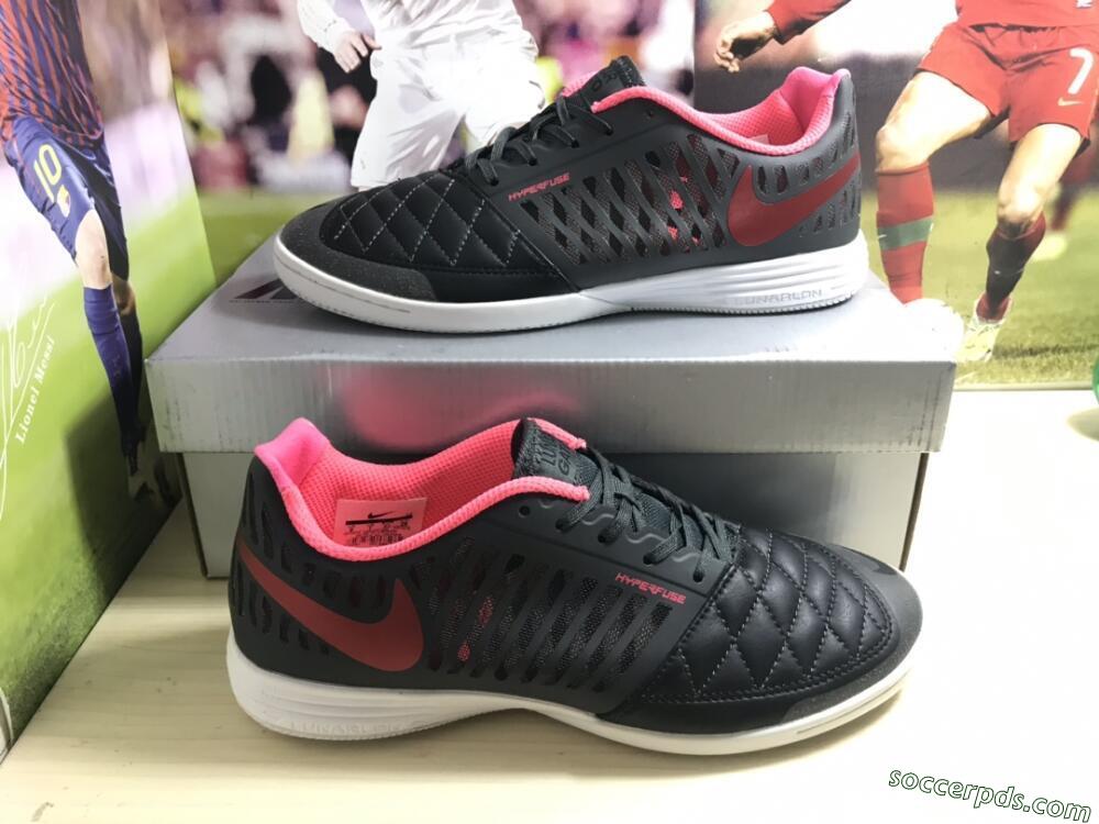 Nike Lunar Gato 2 IC Low-Tops Football Shoes - Black/Red/White